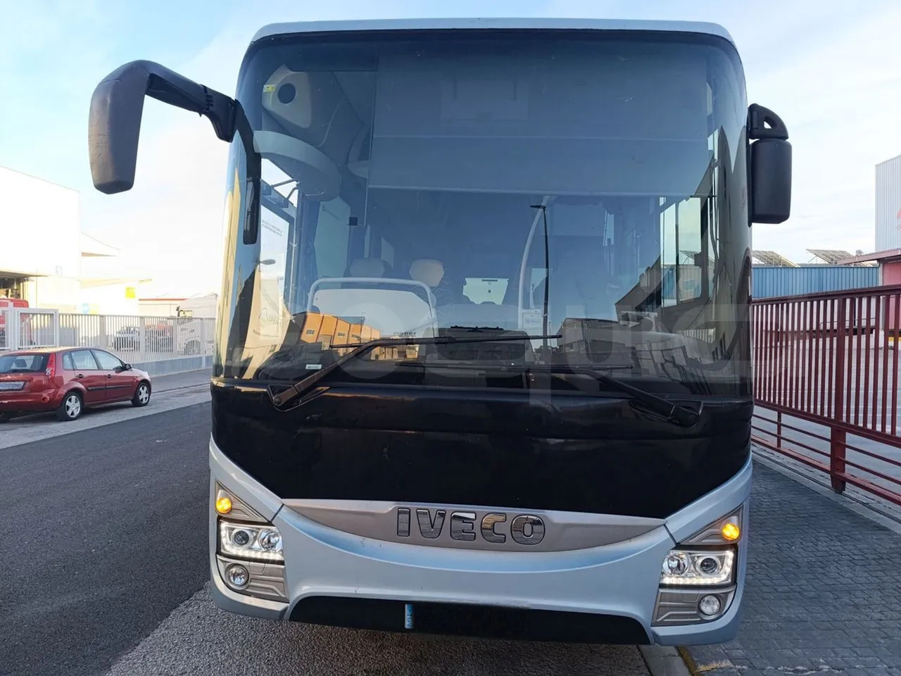 Iveco Crossway - 长途客车:图2 Iveco Crossway - 长途客车:图2