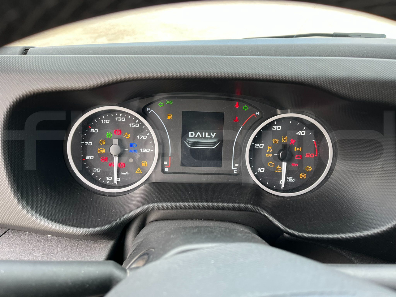 Iveco Daily - 小型巴士, 小型客车:图2 Iveco Daily - 小型巴士, 小型客车:图2
