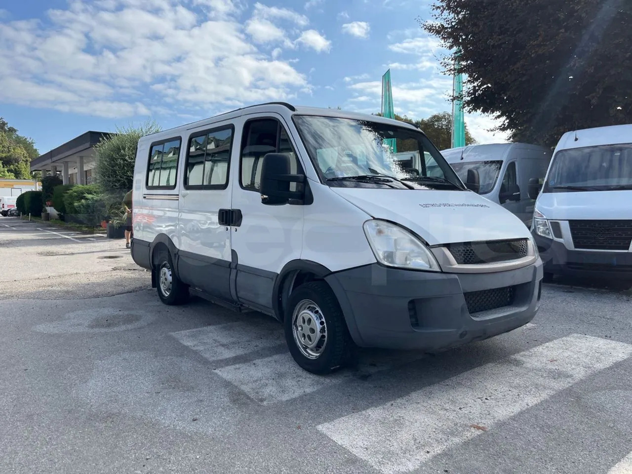 Iveco Daily - 小型巴士, 小型客车:图1 Iveco Daily - 小型巴士, 小型客车:图1
