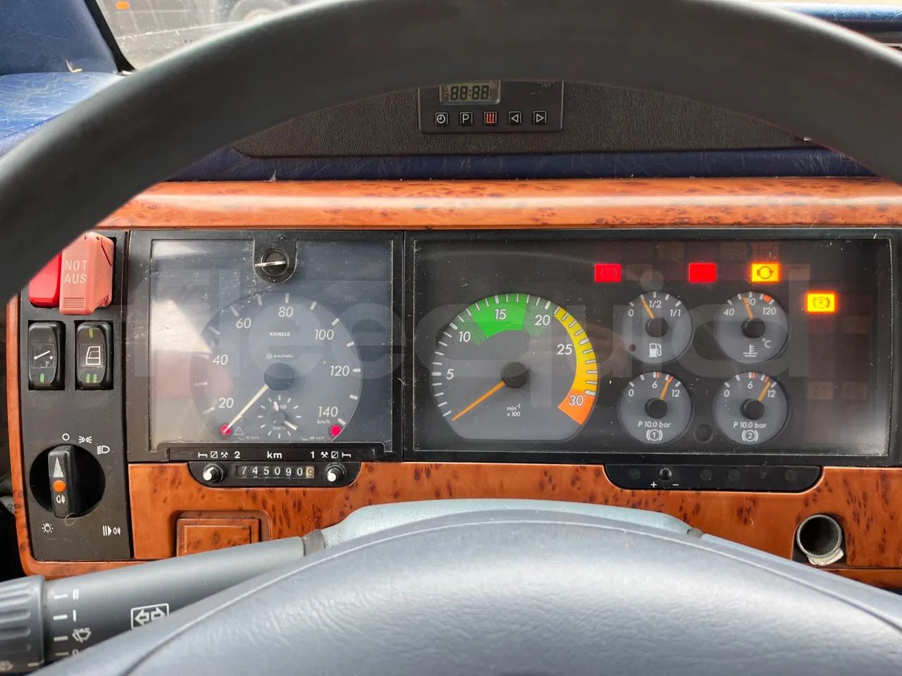 Mercedes-Benz Beluga - 长途客车:图3 Mercedes-Benz Beluga - 长途客车:图3