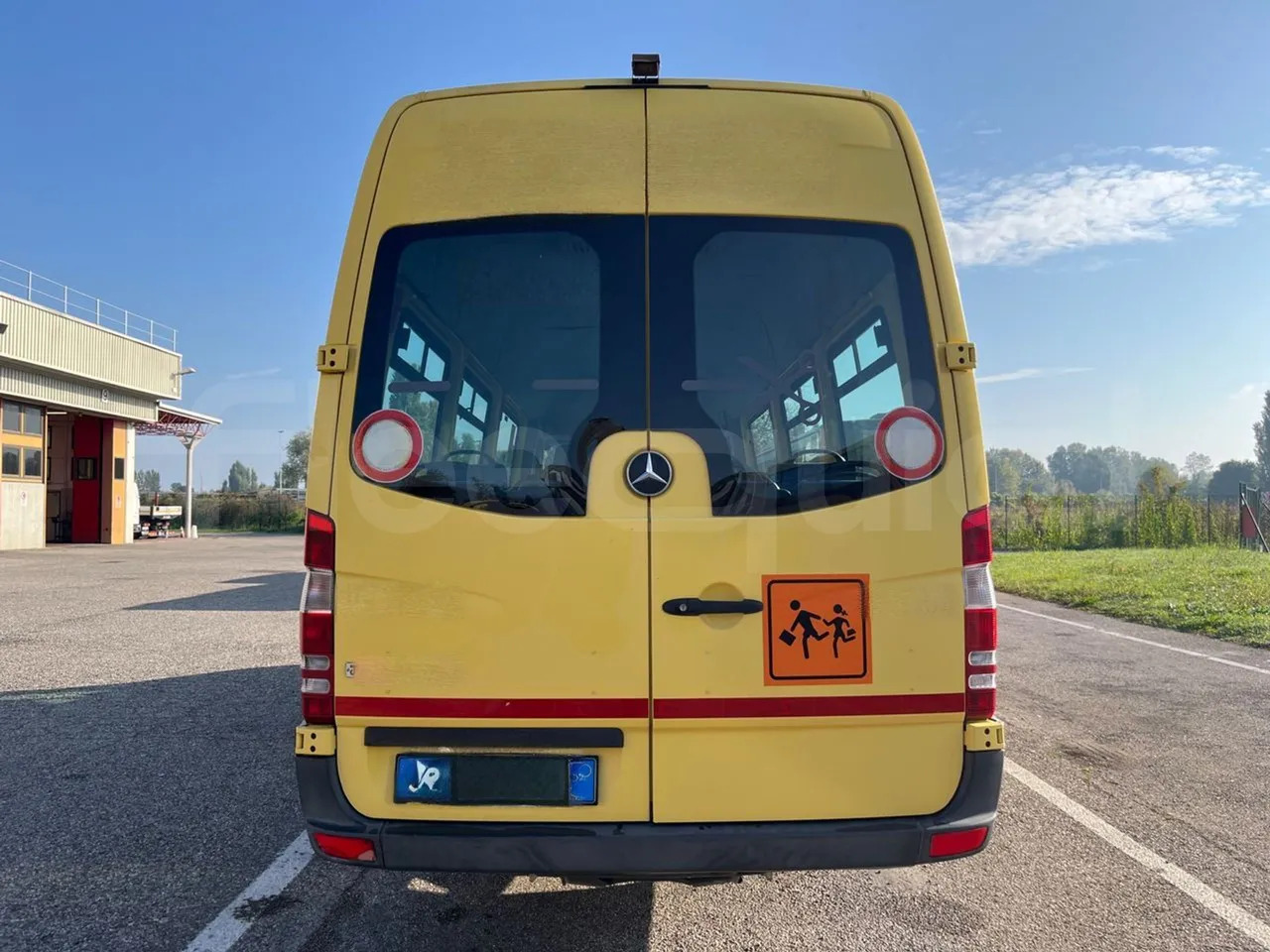 Mercedes-Benz Sprinter - 校車:图5 Mercedes-Benz Sprinter - 校車:图5