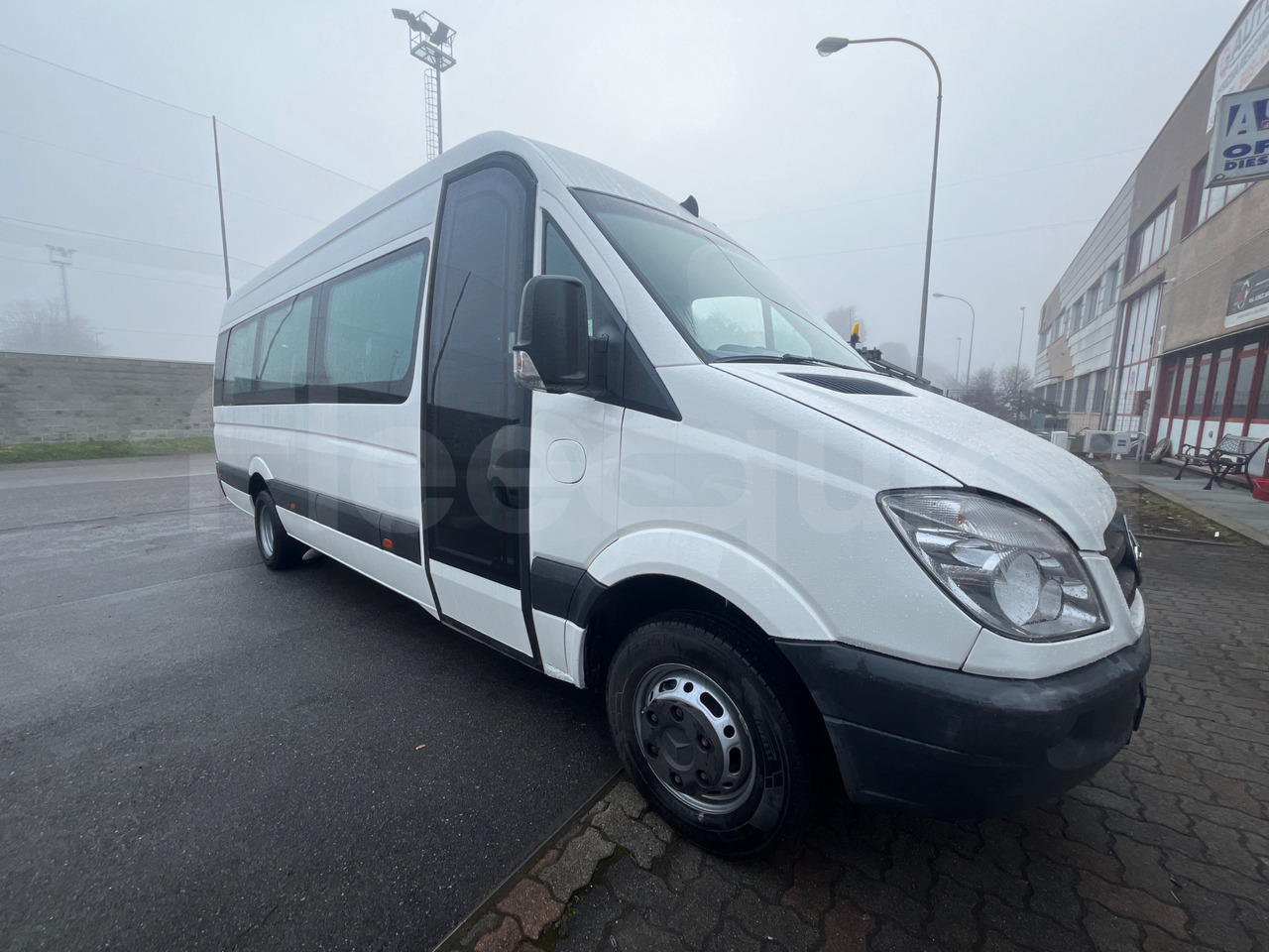 Mercedes-Benz Sprinter - 小型巴士, 小型客车:图1 Mercedes-Benz Sprinter - 小型巴士, 小型客车:图1