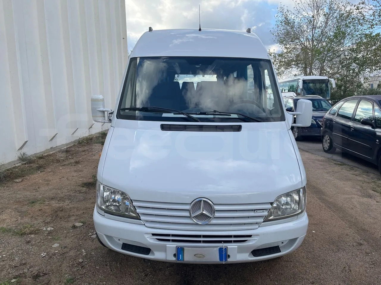 Mercedes-Benz Sprinter - 小型巴士, 郊区巴士:图2 Mercedes-Benz Sprinter - 小型巴士, 郊区巴士:图2