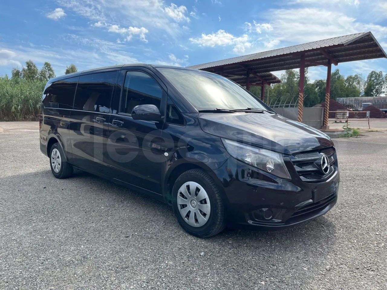 Mercedes-Benz Vito Tourer - 郊区巴士:图1 Mercedes-Benz Vito Tourer - 郊区巴士:图1