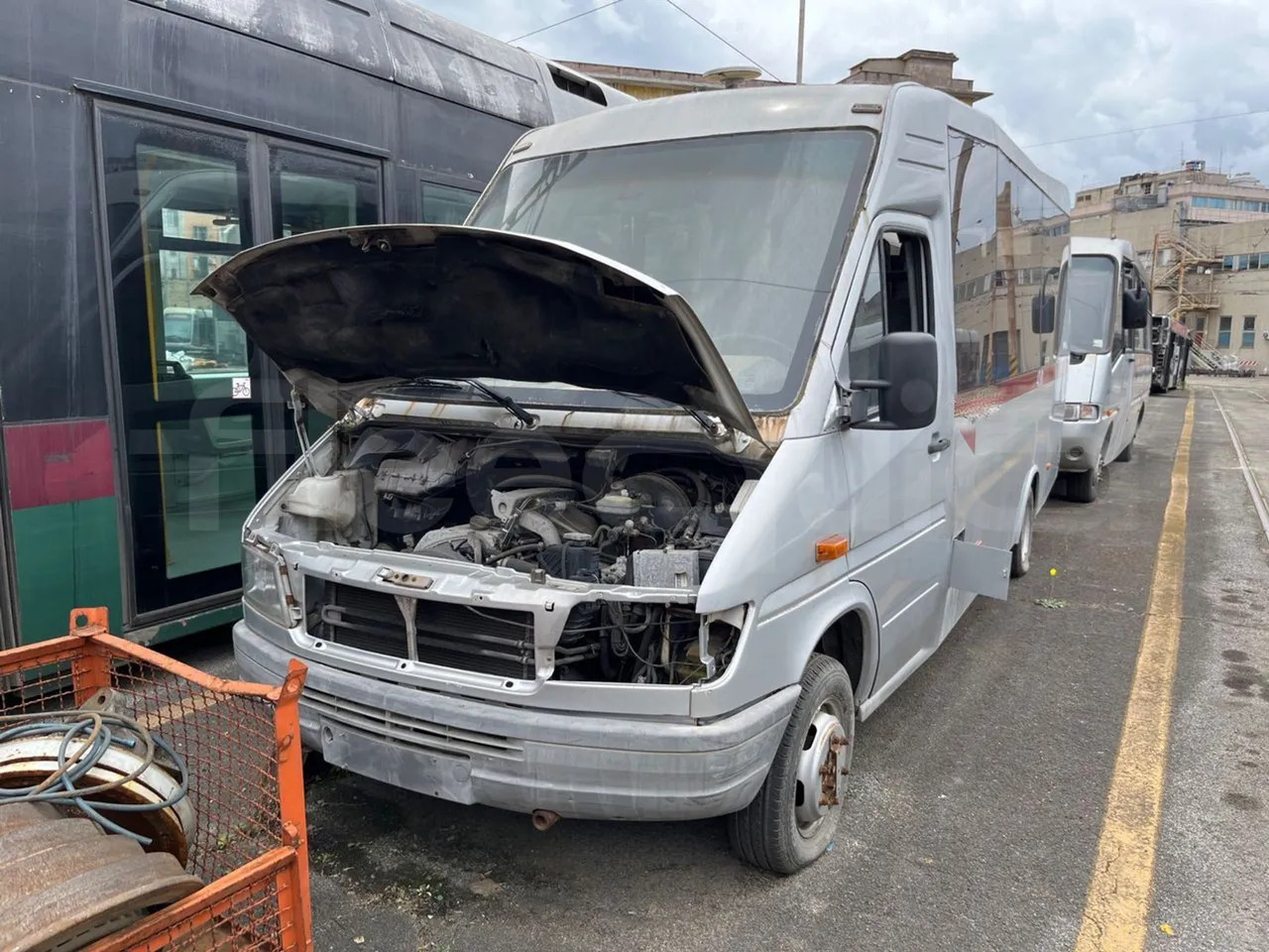 N. 2 Mercedes-Benz 414T - 小型巴士, 小型客车:图2 N. 2 Mercedes-Benz 414T - 小型巴士, 小型客车:图2