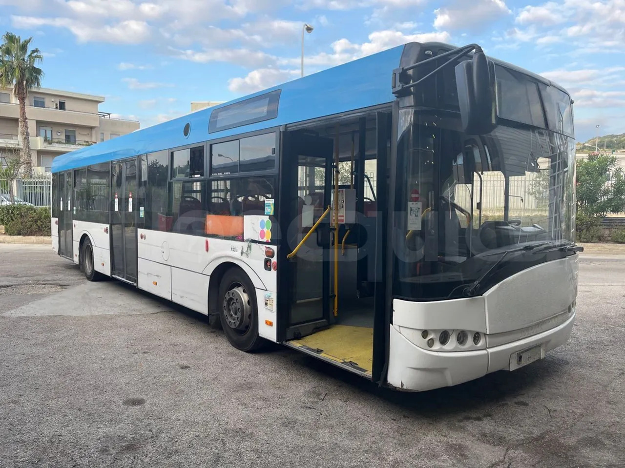 Solaris Urbino - 城市巴士:图1 Solaris Urbino - 城市巴士:图1