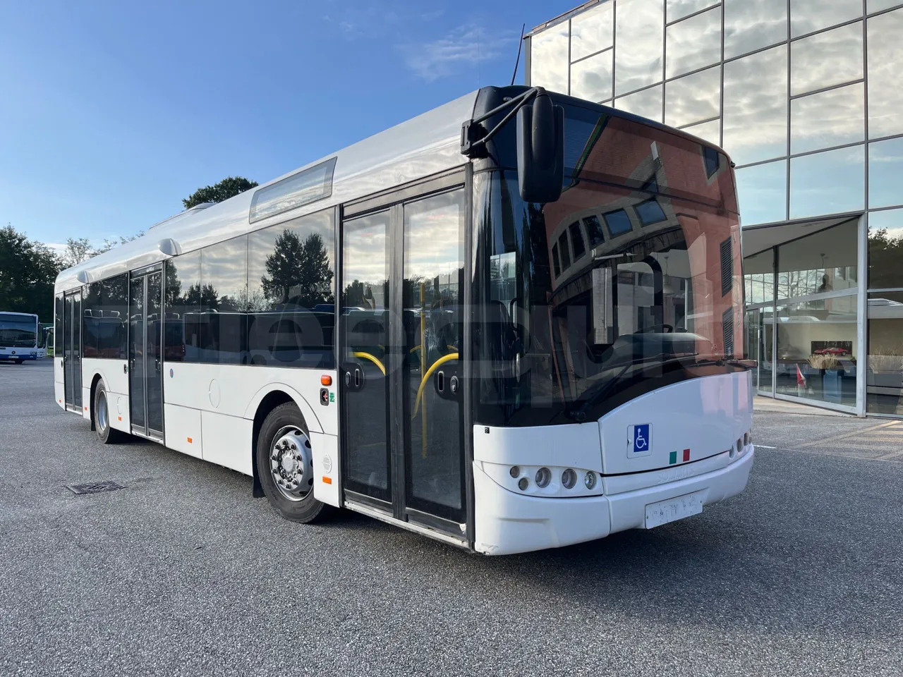 Solaris Urbino - 城市巴士:图1 Solaris Urbino - 城市巴士:图1