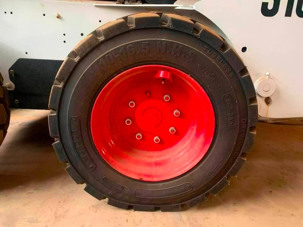 Bobcat S 185  - 滑移装载机:图2 Bobcat S 185  - 滑移装载机:图2