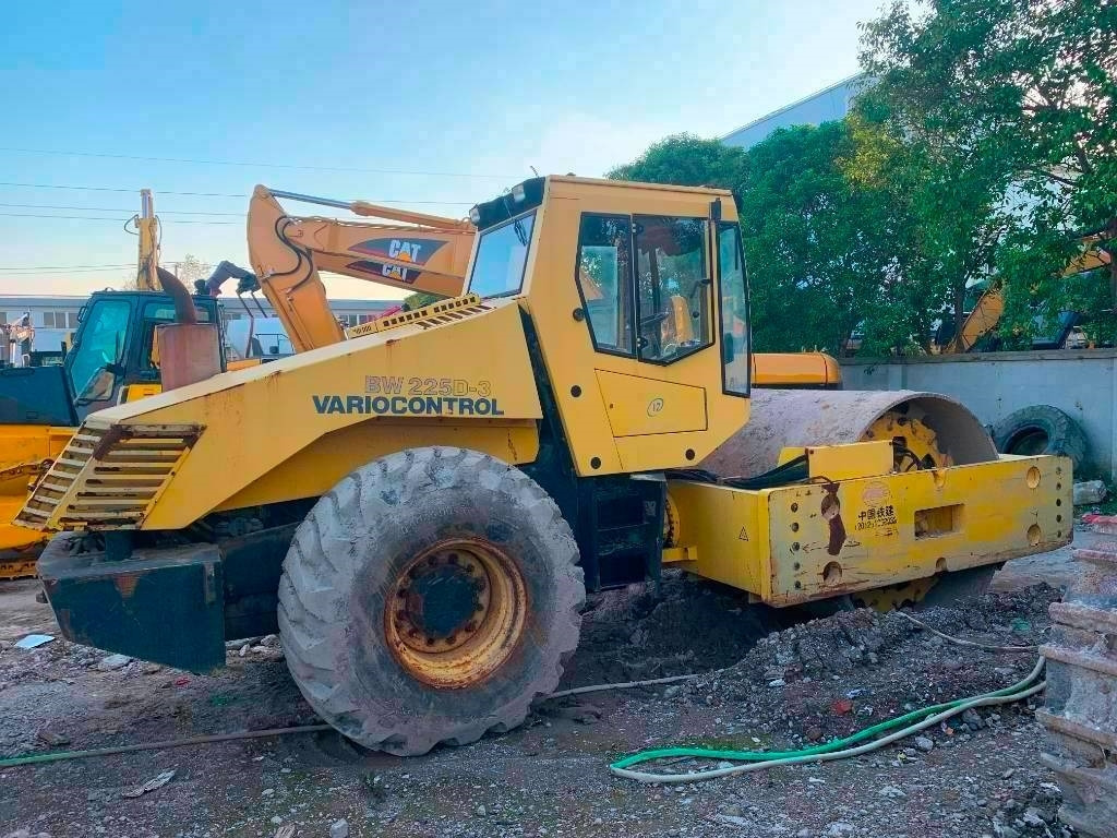 压路机 Bomag BW 225 D-3：图6