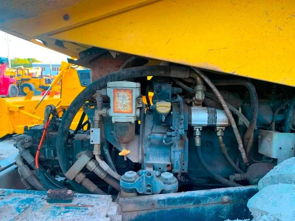 压路机 Bomag BW 225 D-3：图18