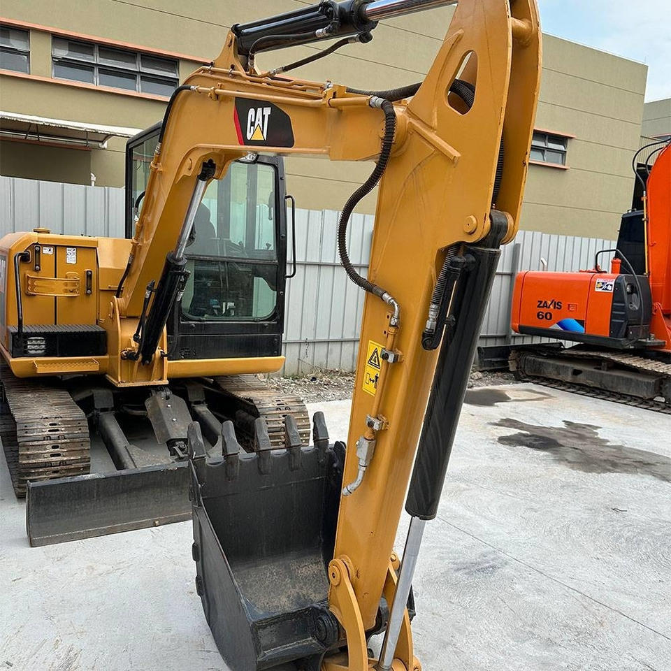 CAT 306E - 履带式挖掘机:图3 CAT 306E - 履带式挖掘机:图3