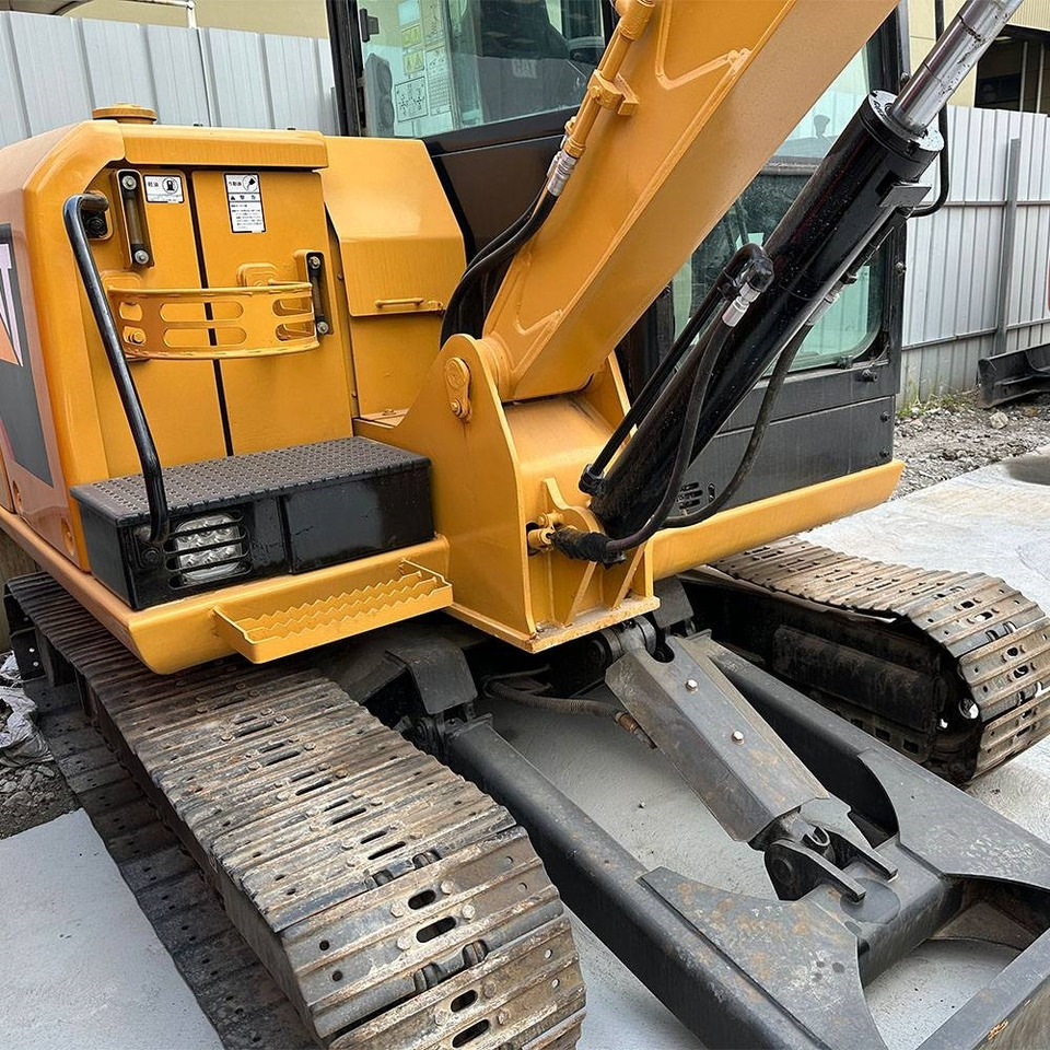 CAT 306E - 履带式挖掘机:图5 CAT 306E - 履带式挖掘机:图5