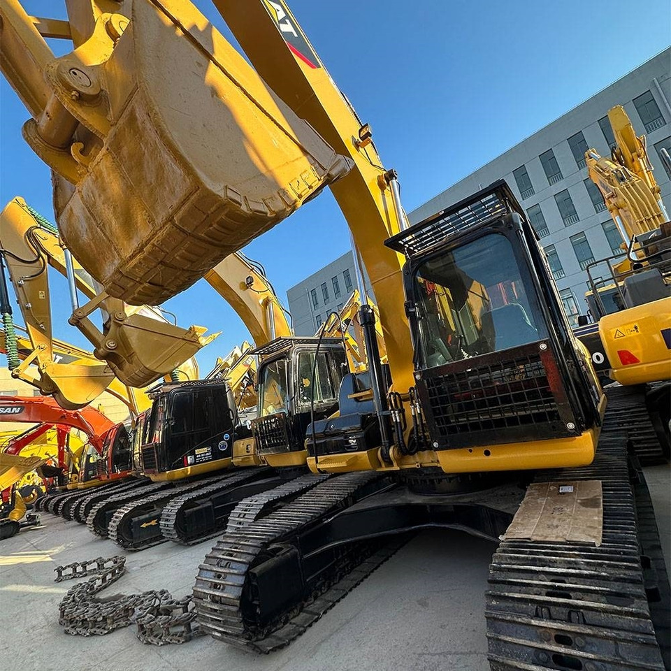 CAT 323 D - 履带式挖掘机:图3 CAT 323 D - 履带式挖掘机:图3