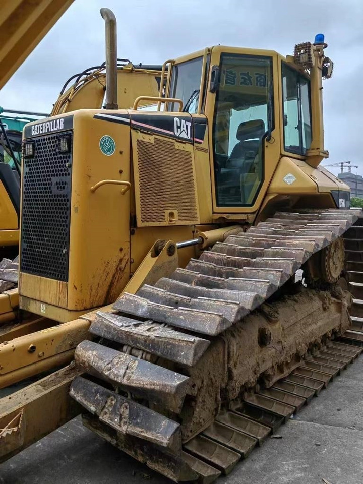 CAT D5N - 推土机:图1 CAT D5N - 推土机:图1