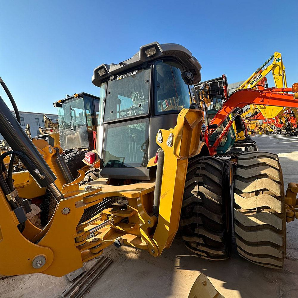 CATERPILLAR 420F - 反铲装载机:图5 CATERPILLAR 420F - 反铲装载机:图5