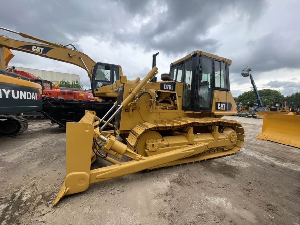 Caterpillar D6G2 LGP - 推土机:图1 Caterpillar D6G2 LGP - 推土机:图1