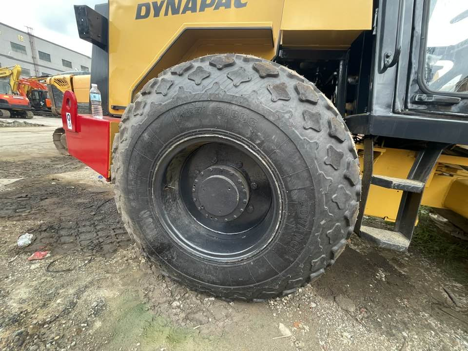 Dynapac Dynapac CA251D HASH - 压路机:图4 Dynapac Dynapac CA251D HASH - 压路机:图4