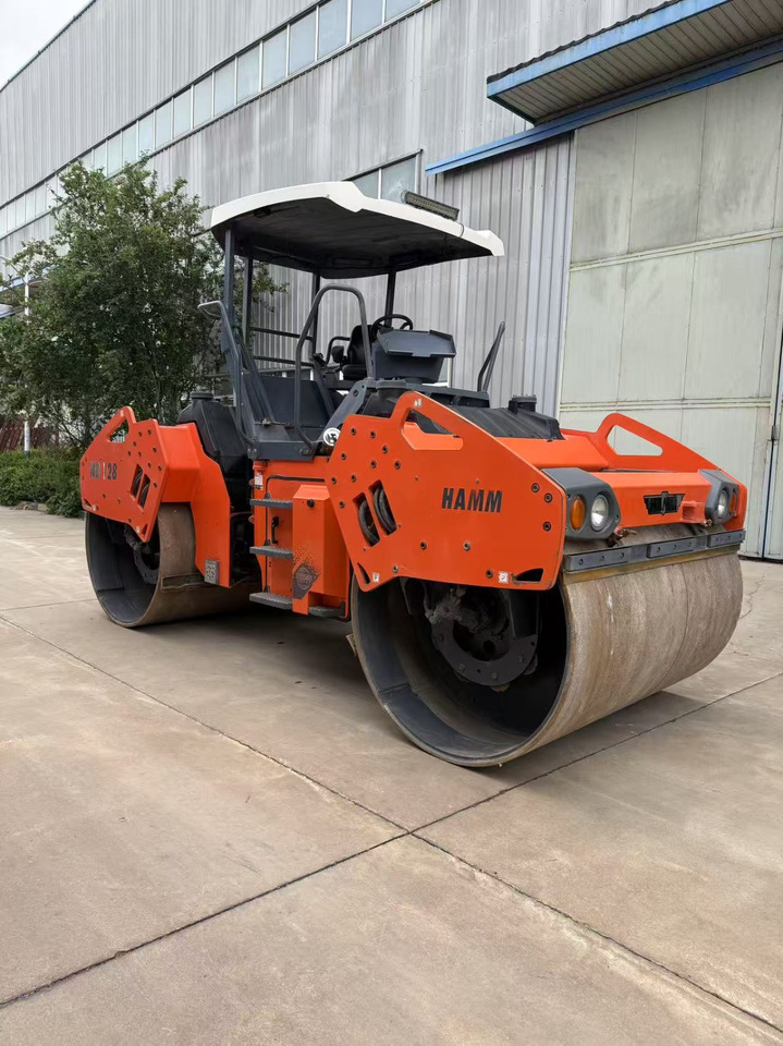 HAMM HD128 - 压路机:图1 HAMM HD128 - 压路机:图1