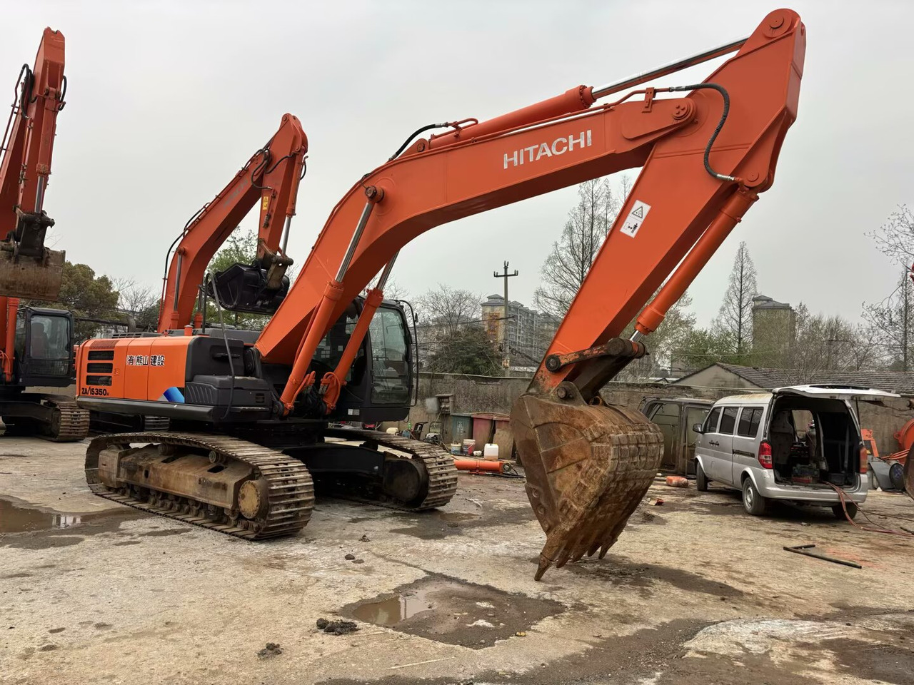 HITACHI ZX350H-5G - 履带式挖掘机:图1 HITACHI ZX350H-5G - 履带式挖掘机:图1