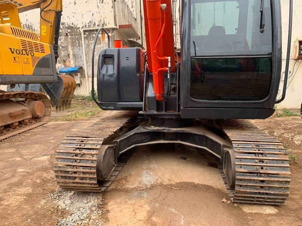 履带式挖掘机 Hitachi Zaxis 70：图10