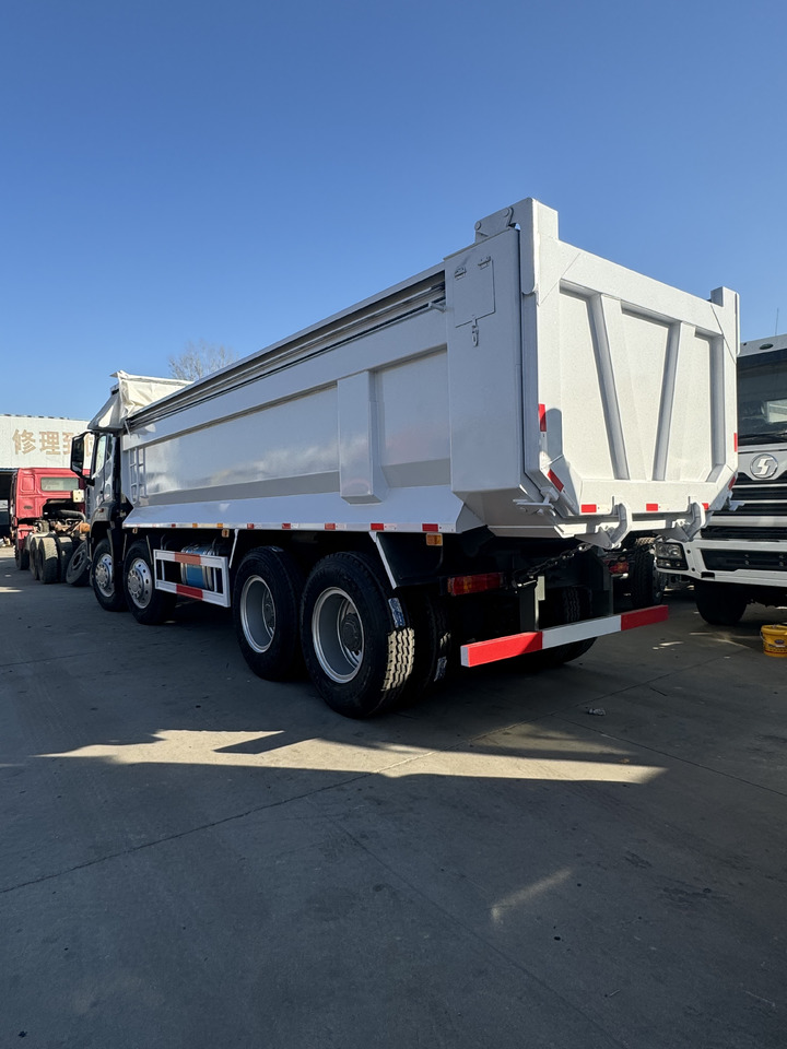 Howo 8x4 - 自卸车:图4 Howo 8x4 - 自卸车:图4