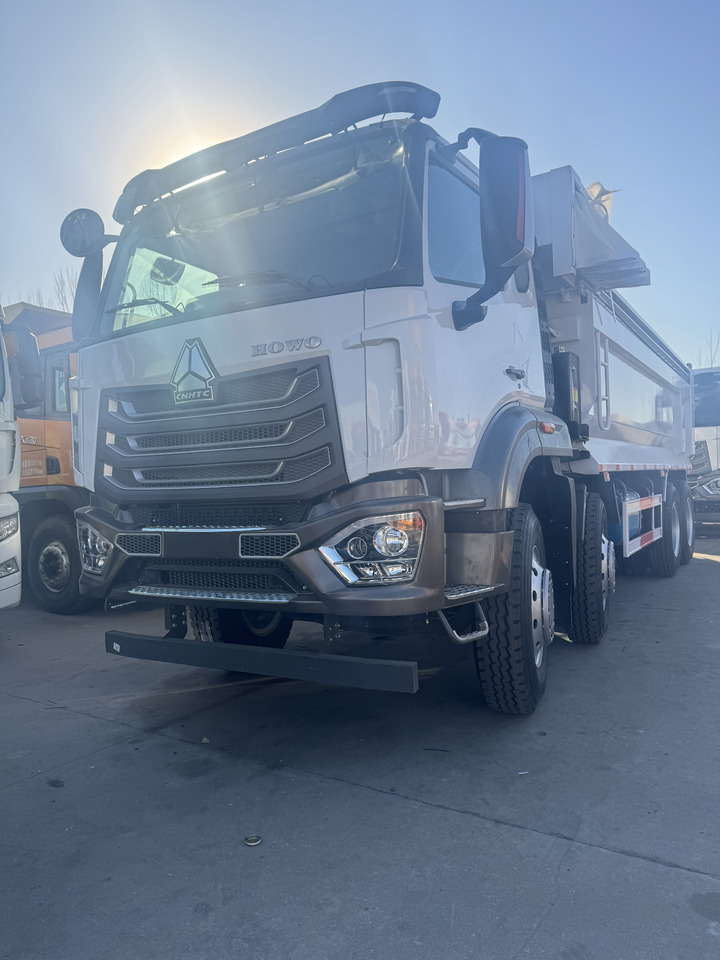 Howo 8x4 - 自卸车:图1 Howo 8x4 - 自卸车:图1