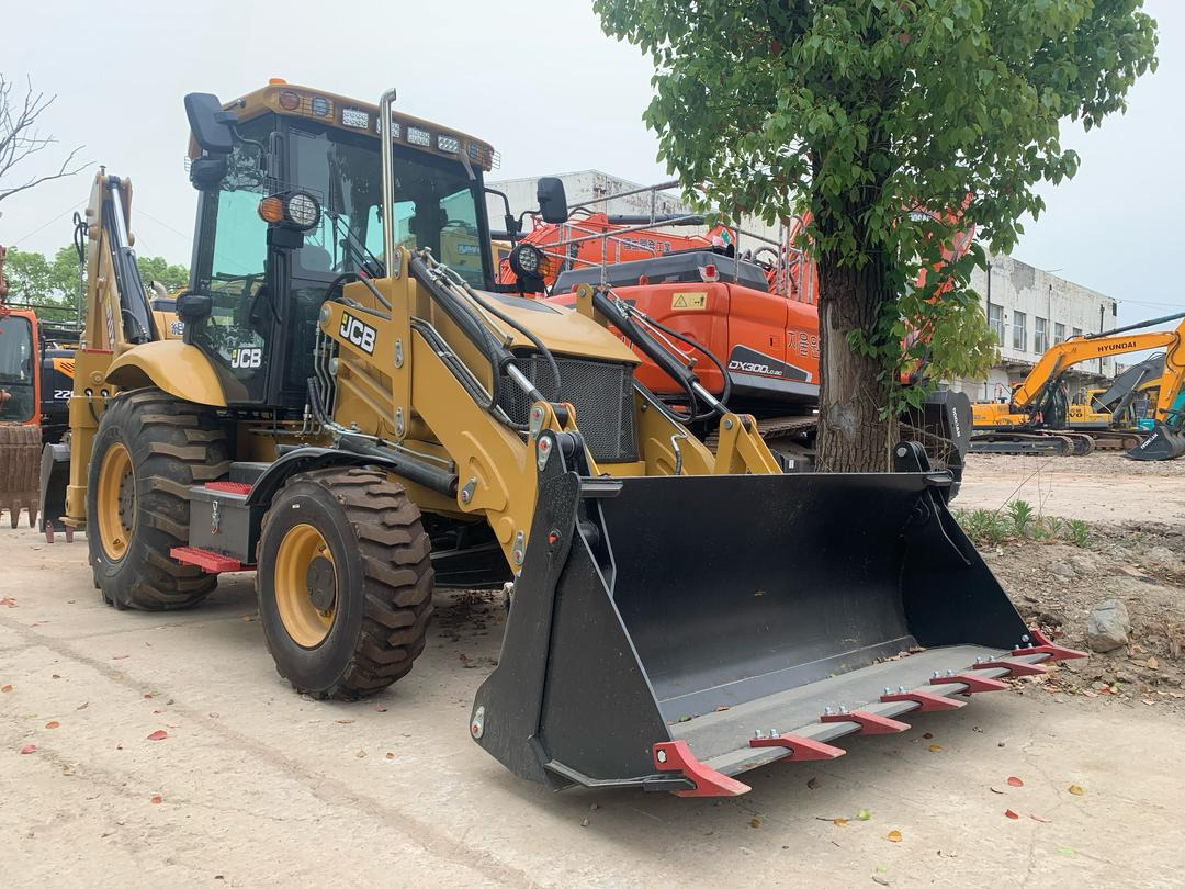 JCB 3CX - 反铲装载机:图4 JCB 3CX - 反铲装载机:图4
