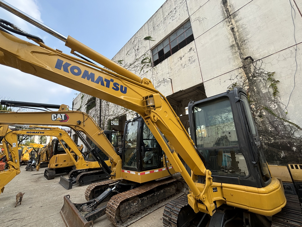 KOMATSU PC35MR \ - 小型挖掘机:图4 KOMATSU PC35MR \ - 小型挖掘机:图4
