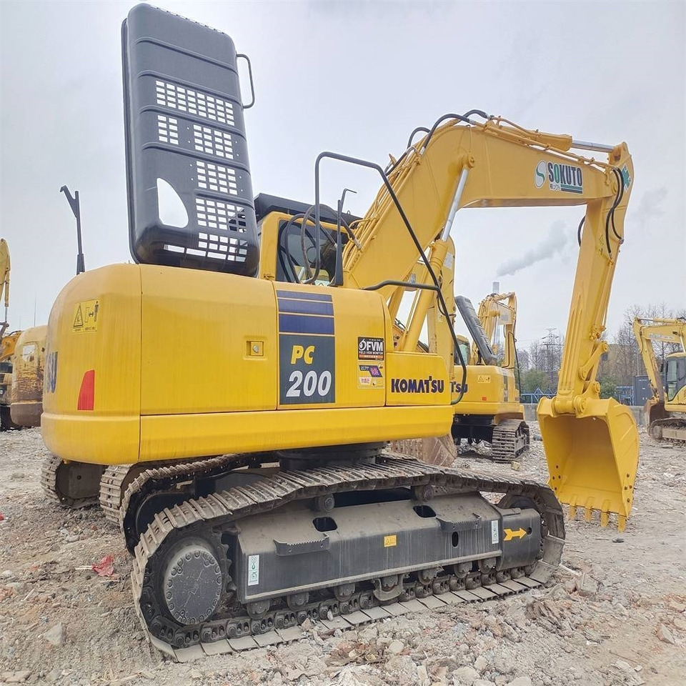 Komatsu PC 200 - 履带式挖掘机:图2 Komatsu PC 200 - 履带式挖掘机:图2