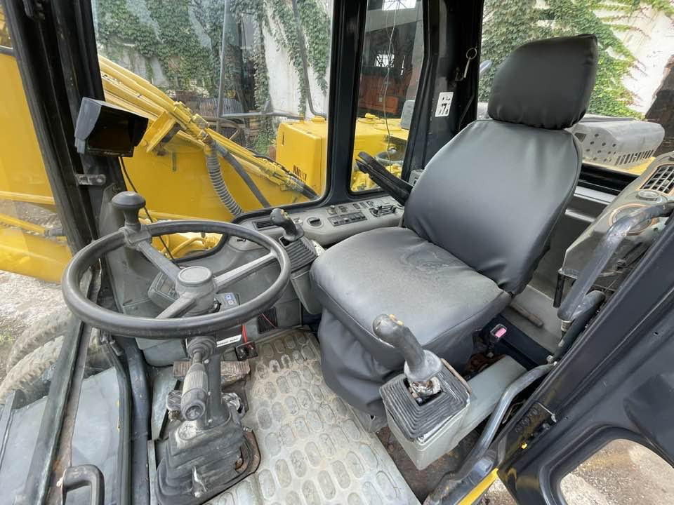 Komatsu PC160LC - 轮式挖掘机:图5 Komatsu PC160LC - 轮式挖掘机:图5