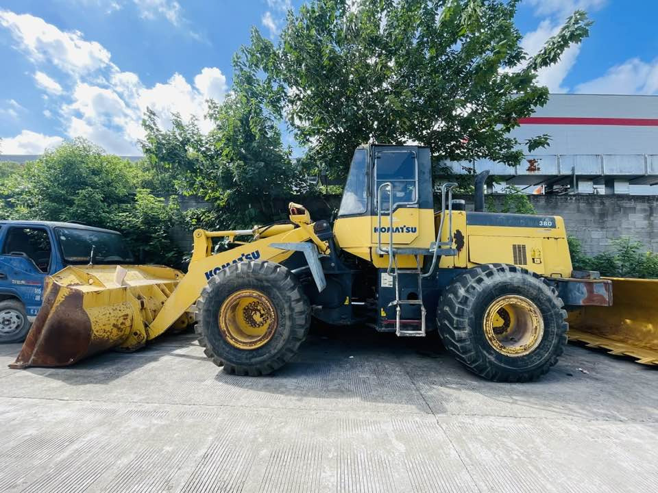 Komatsu WA380 - 轮式装载机:图1 Komatsu WA380 - 轮式装载机:图1