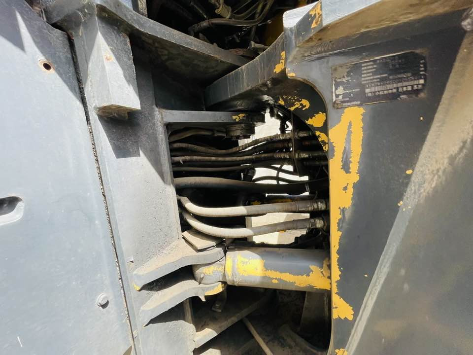 Komatsu WA500 - 轮式装载机:图5 Komatsu WA500 - 轮式装载机:图5