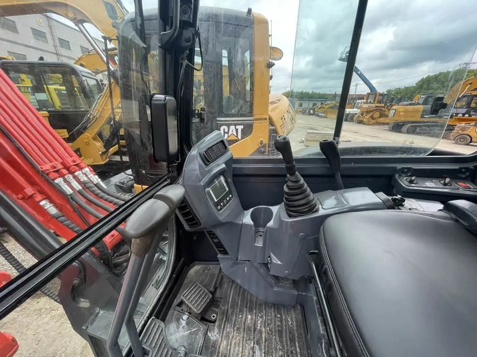 Kubota KX165-5 - 小型挖掘机:图4 Kubota KX165-5 - 小型挖掘机:图4