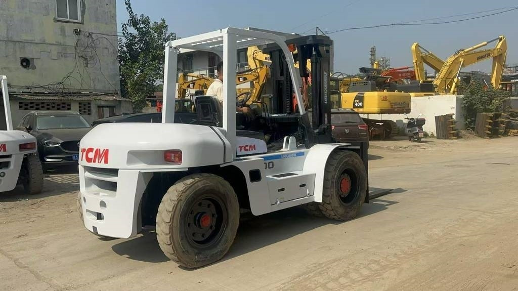 TCM FD 100 Z8 - 伸缩臂叉装车:图2 TCM FD 100 Z8 - 伸缩臂叉装车:图2