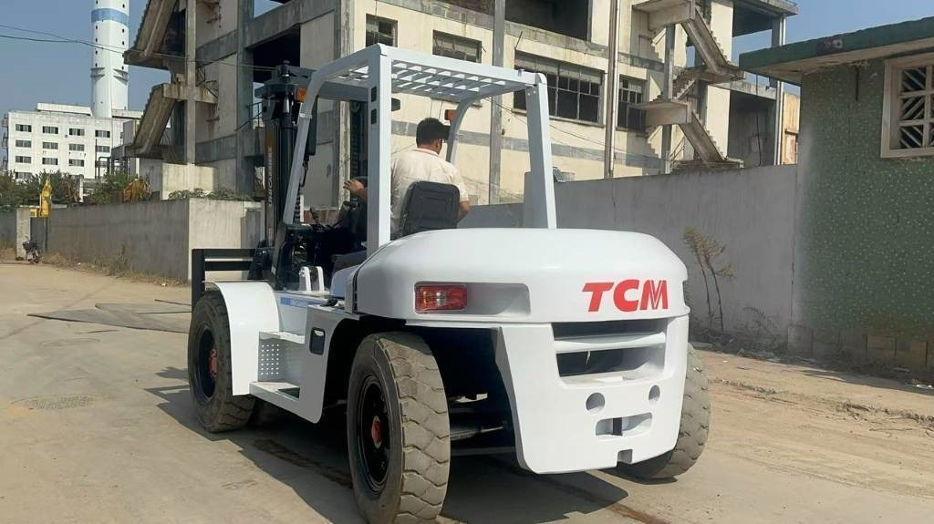TCM FD 100 Z8 - 伸缩臂叉装车:图5 TCM FD 100 Z8 - 伸缩臂叉装车:图5