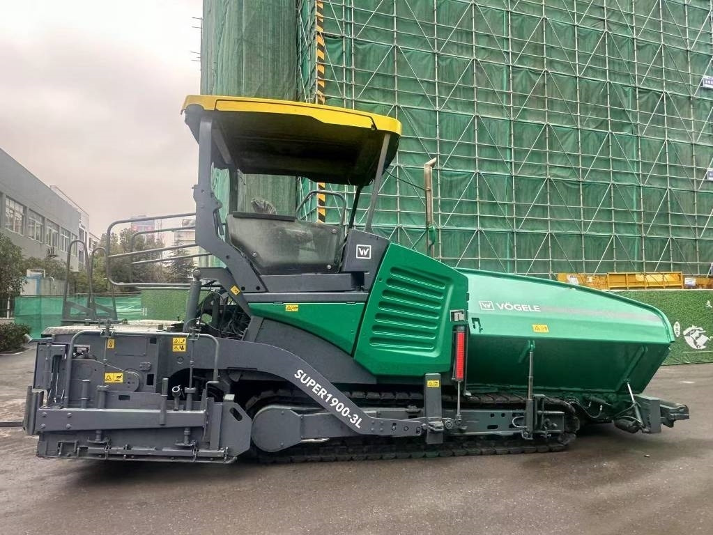 Vögele S1900-3L - 沥青铺路机:图2 Vögele S1900-3L - 沥青铺路机:图2