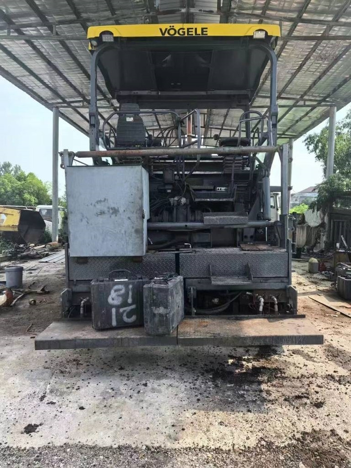 Vögele Super 2100-3 - 沥青铺路机:图2 Vögele Super 2100-3 - 沥青铺路机:图2
