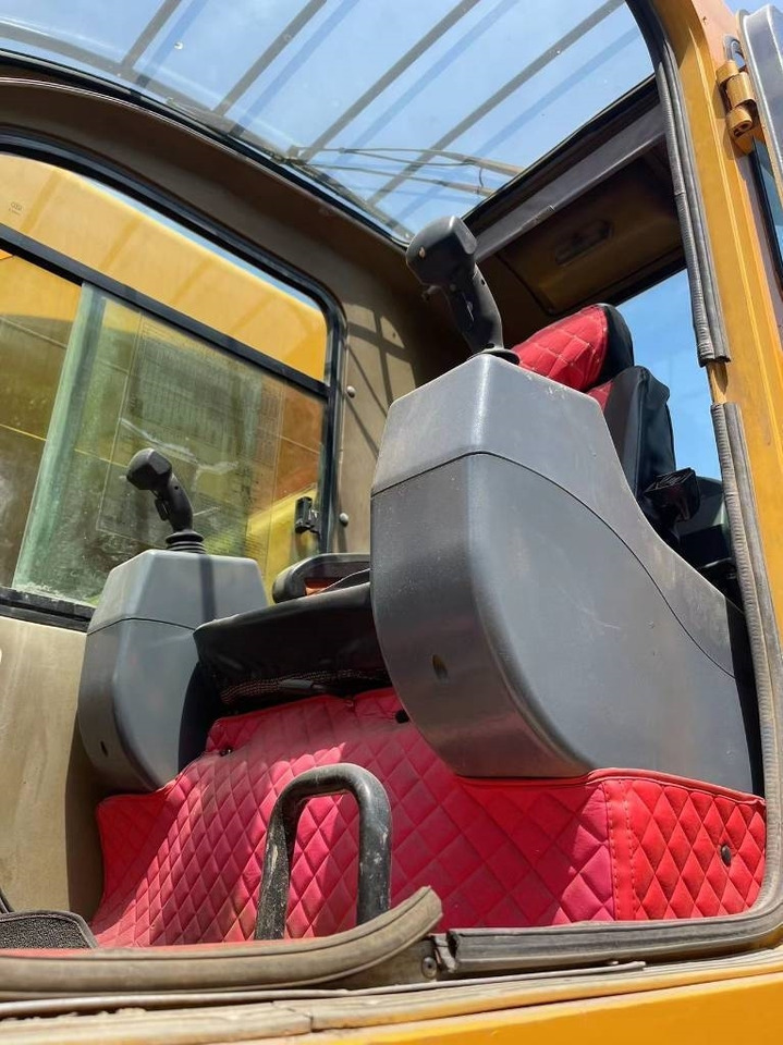 XCMG QY70K-II - 全地形起重机:图5 XCMG QY70K-II - 全地形起重机:图5