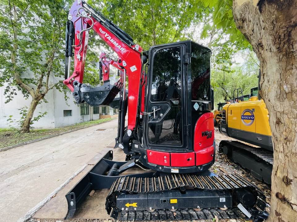 Yanmar ViO35 - 小型挖掘机:图3 Yanmar ViO35 - 小型挖掘机:图3