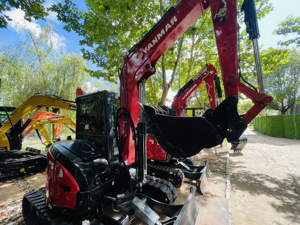 Yanmar ViO55 - 小型挖掘机:图1 Yanmar ViO55 - 小型挖掘机:图1
