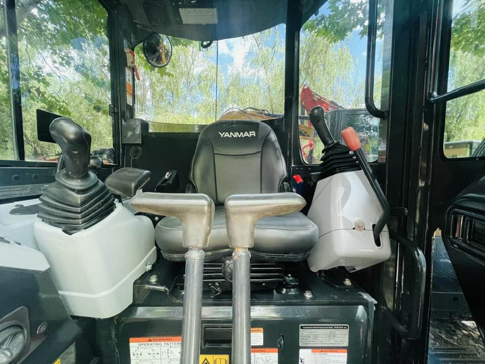 Yanmar ViO55 - 小型挖掘机:图4 Yanmar ViO55 - 小型挖掘机:图4