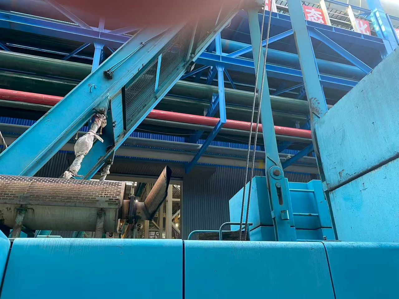 Kobelco 7200 - 履带式起重机:图5 Kobelco 7200 - 履带式起重机:图5