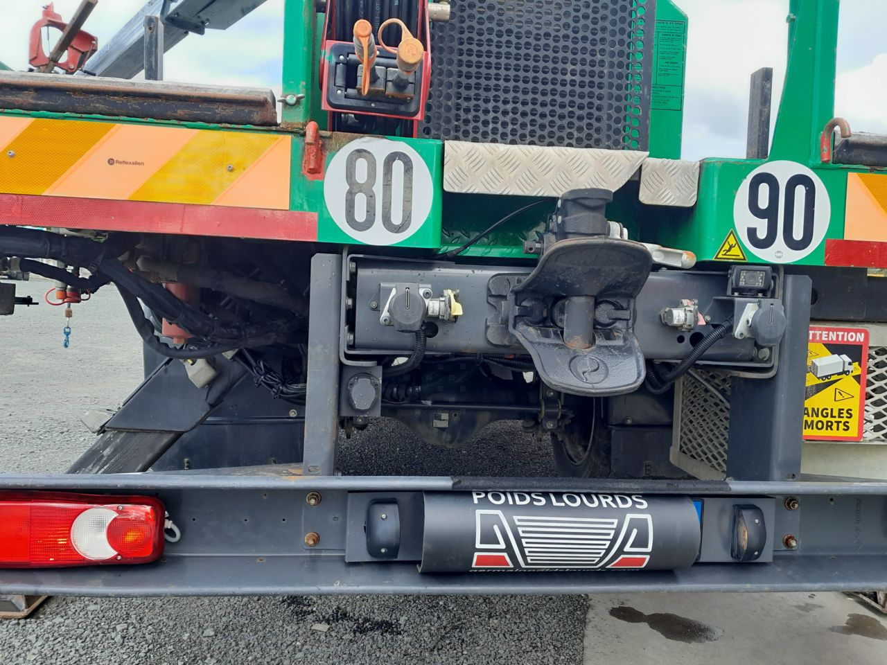 Renault D250 13 t 4x2 Ampliroll Truck - 吊钩升降车:图4 Renault D250 13 t 4x2 Ampliroll Truck - 吊钩升降车:图4