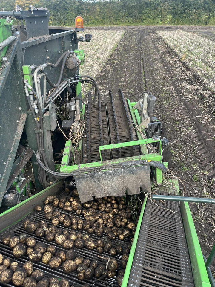 AVR 9200 CR - 马铃薯收获机:图4 AVR 9200 CR - 马铃薯收获机:图4