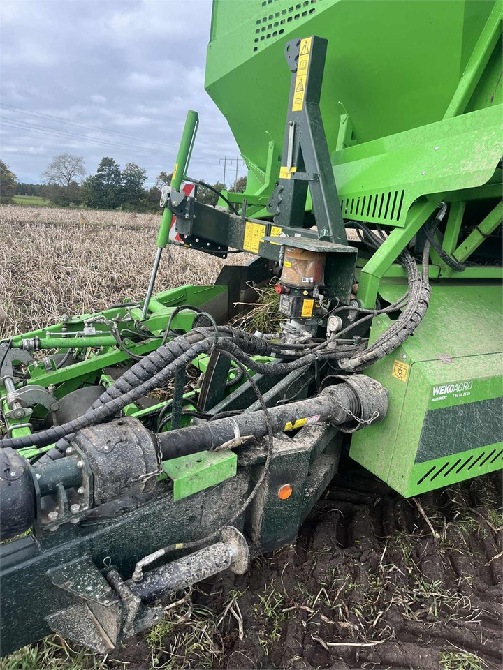 AVR 9200 CR - 马铃薯收获机:图1 AVR 9200 CR - 马铃薯收获机:图1