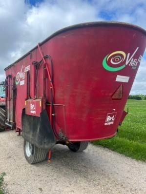 BvL VMIX 24-2S - 饲料搅拌车:图2 BvL VMIX 24-2S - 饲料搅拌车:图2