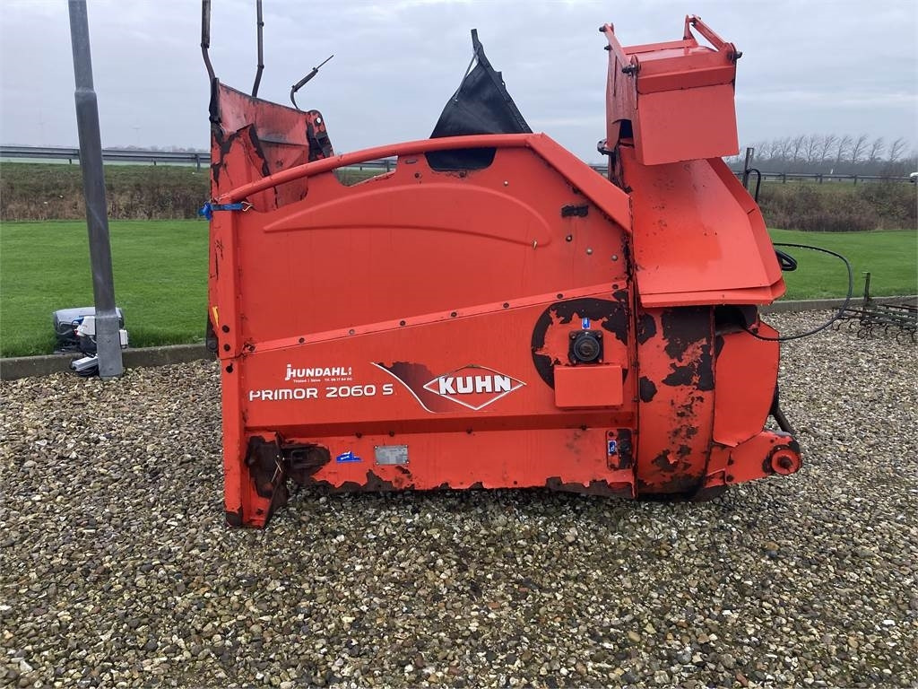 Kuhn PRIMOR 2060S halmstrøer - 牲畜设备:图2 Kuhn PRIMOR 2060S halmstrøer - 牲畜设备:图2
