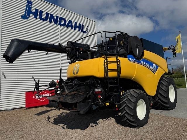 New Holland CR9.90 TIER4 - 联合收割机:图3 New Holland CR9.90 TIER4 - 联合收割机:图3