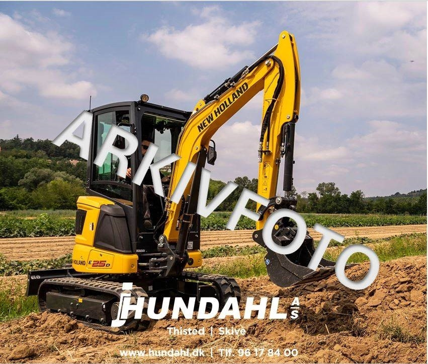 New Holland E19D CAB AG - 履带式挖掘机:图1 New Holland E19D CAB AG - 履带式挖掘机:图1