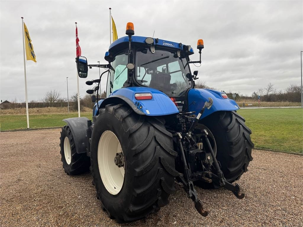 New Holland T7.220 AC  - 拖拉机:图4 New Holland T7.220 AC  - 拖拉机:图4
